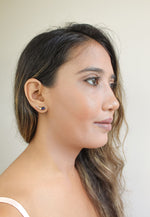 Bild in den Galerie-Viewer laden, stepping stone earrings Bombay Sunset
