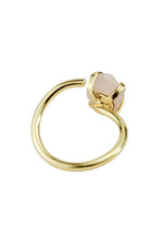Load image into Gallery viewer, uzza ring Bombay Sunset
