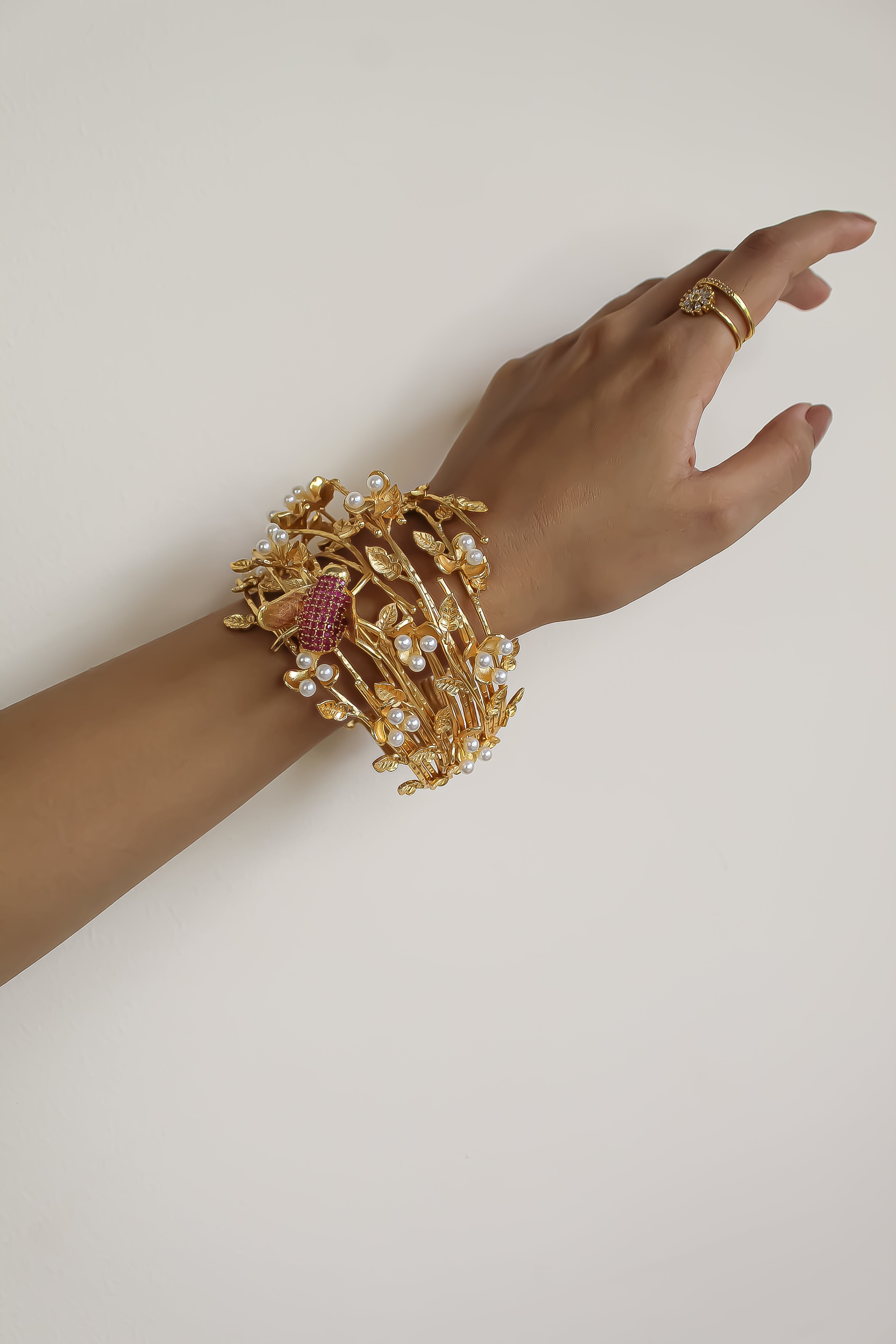 botanical bracelet Bombay Sunset