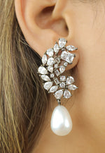 Bild in den Galerie-Viewer laden, Frosty Pearl Earrings Bombay Sunset
