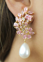 Load image into Gallery viewer, golden frosty pearl earrings Bombay Sunset
