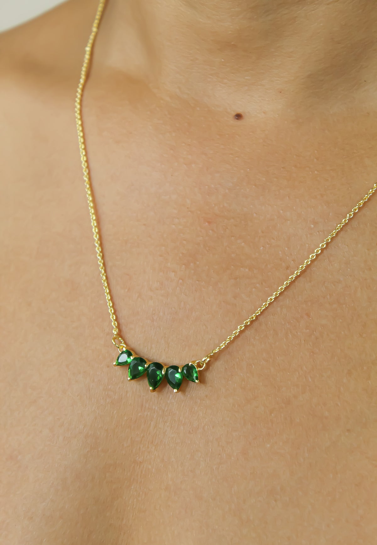 Sahara pendant necklace bombay sunset