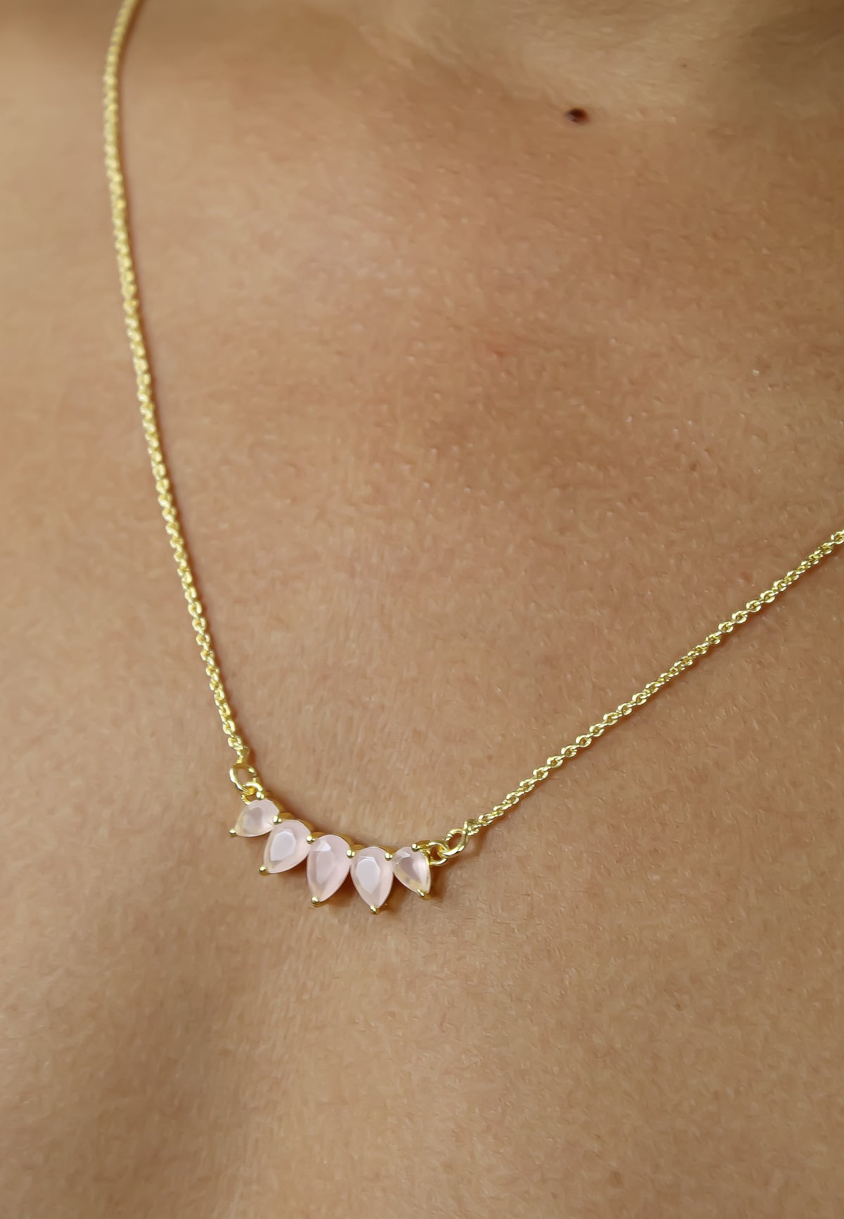 Sahara pendant necklace bombay sunset