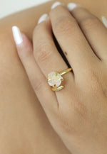 Load image into Gallery viewer, uzza ring Bombay Sunset
