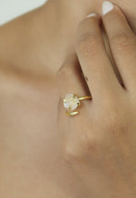 Load image into Gallery viewer, uzza ring Bombay Sunset
