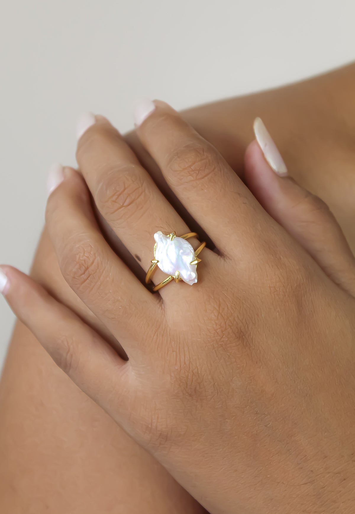 Amira pearl ring bombay sunset