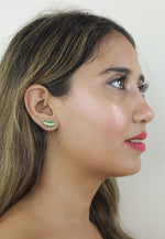 Bild in den Galerie-Viewer laden, golden wings earrings Bombay Sunset
