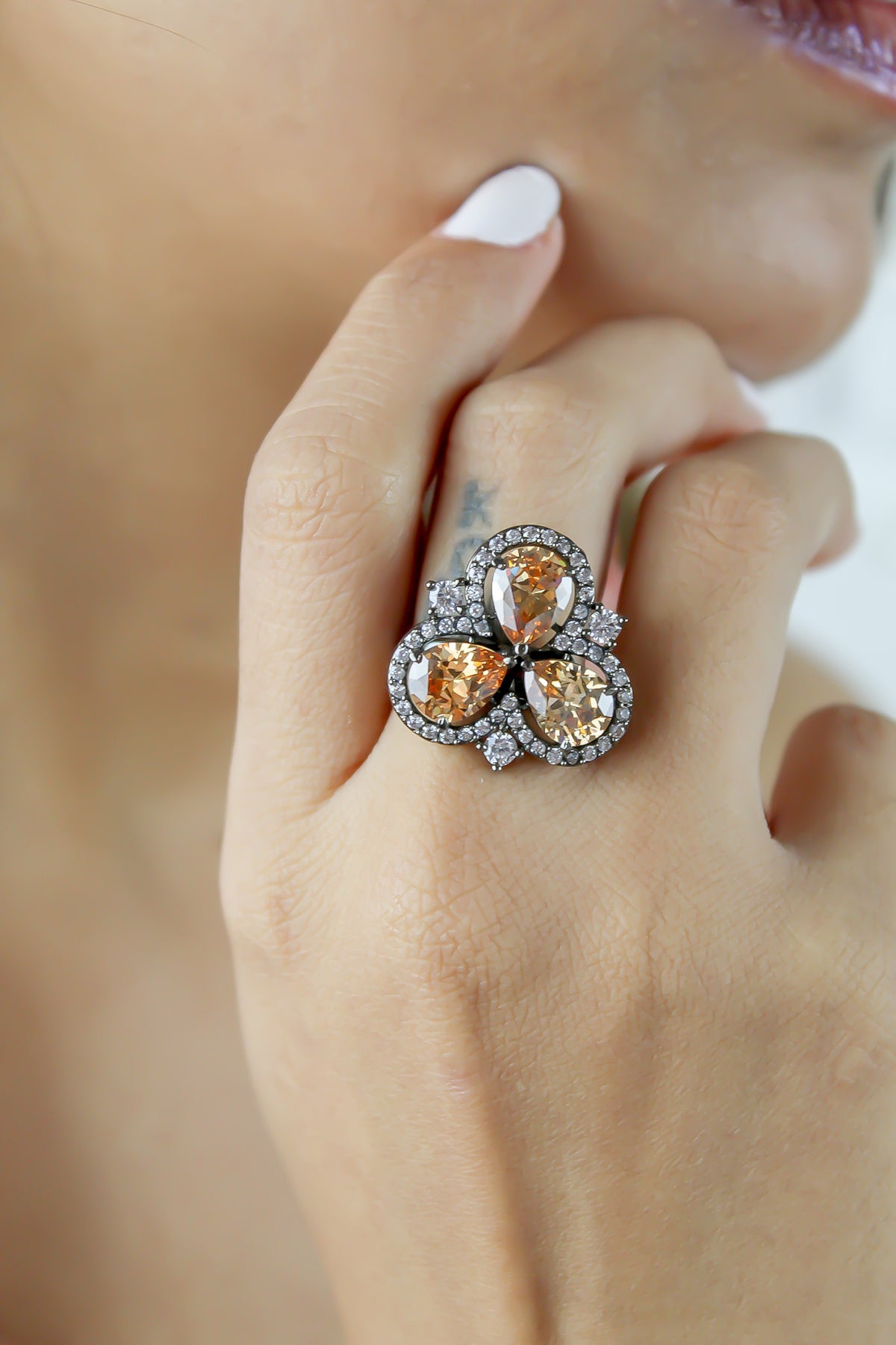 Cloverfield ring bombay sunset