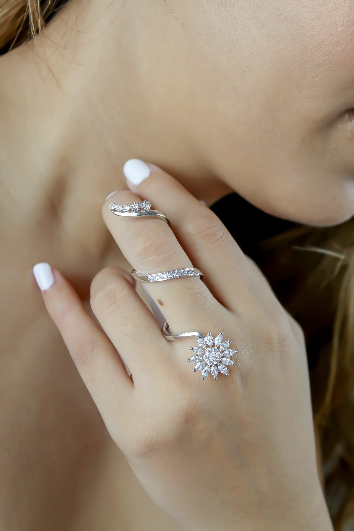 Passion flower climbing ring bombay sunset