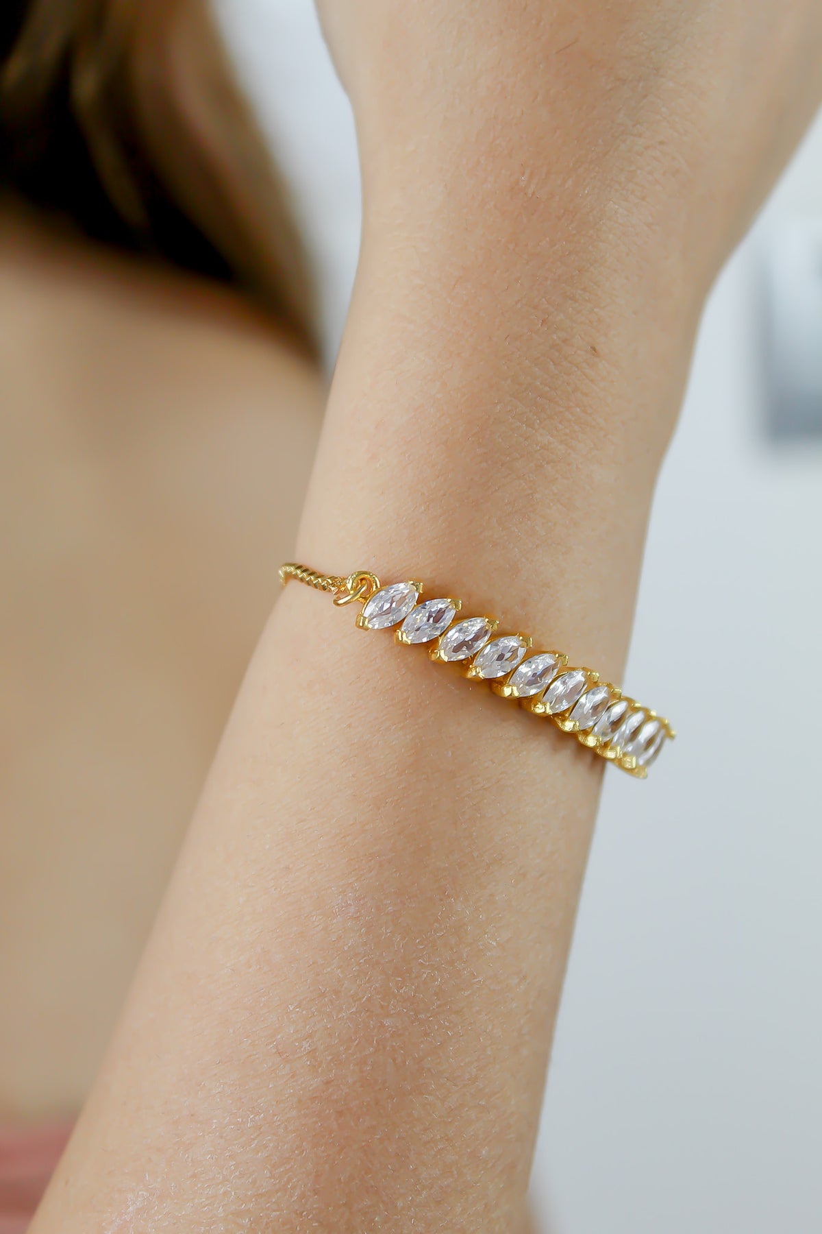 Crystal spikes bracelet 1 bombay sunset
