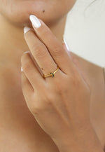 Load image into Gallery viewer, moon stone ring Bombay Sunset
