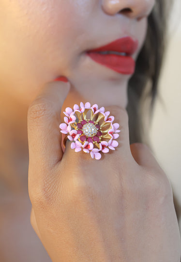 Vivid Daisy Ring Bombay Sunset