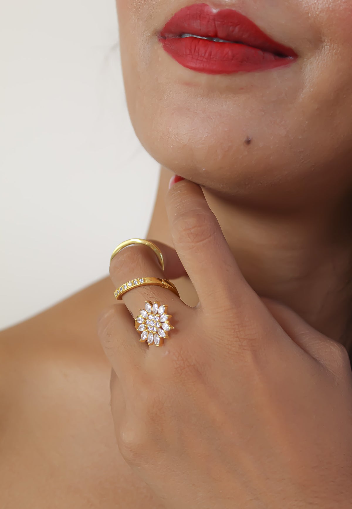Passion flower climbing ring bombay sunset