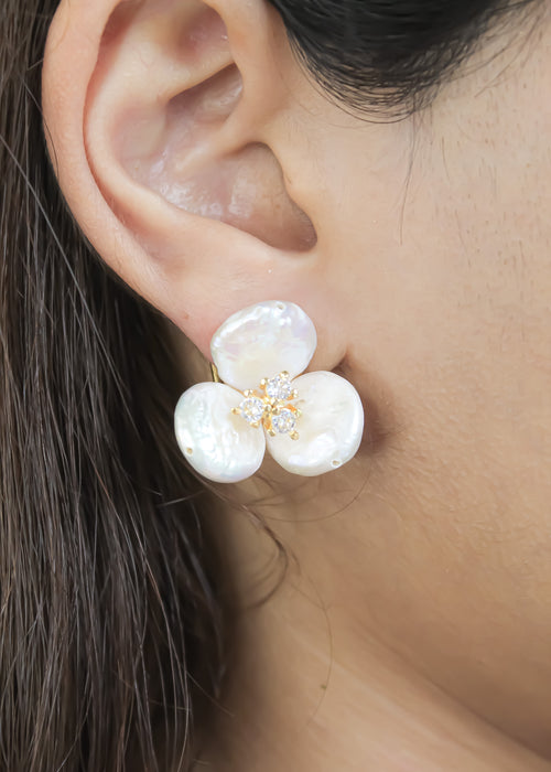 Pearl Clover Earrings Bombay Sunset