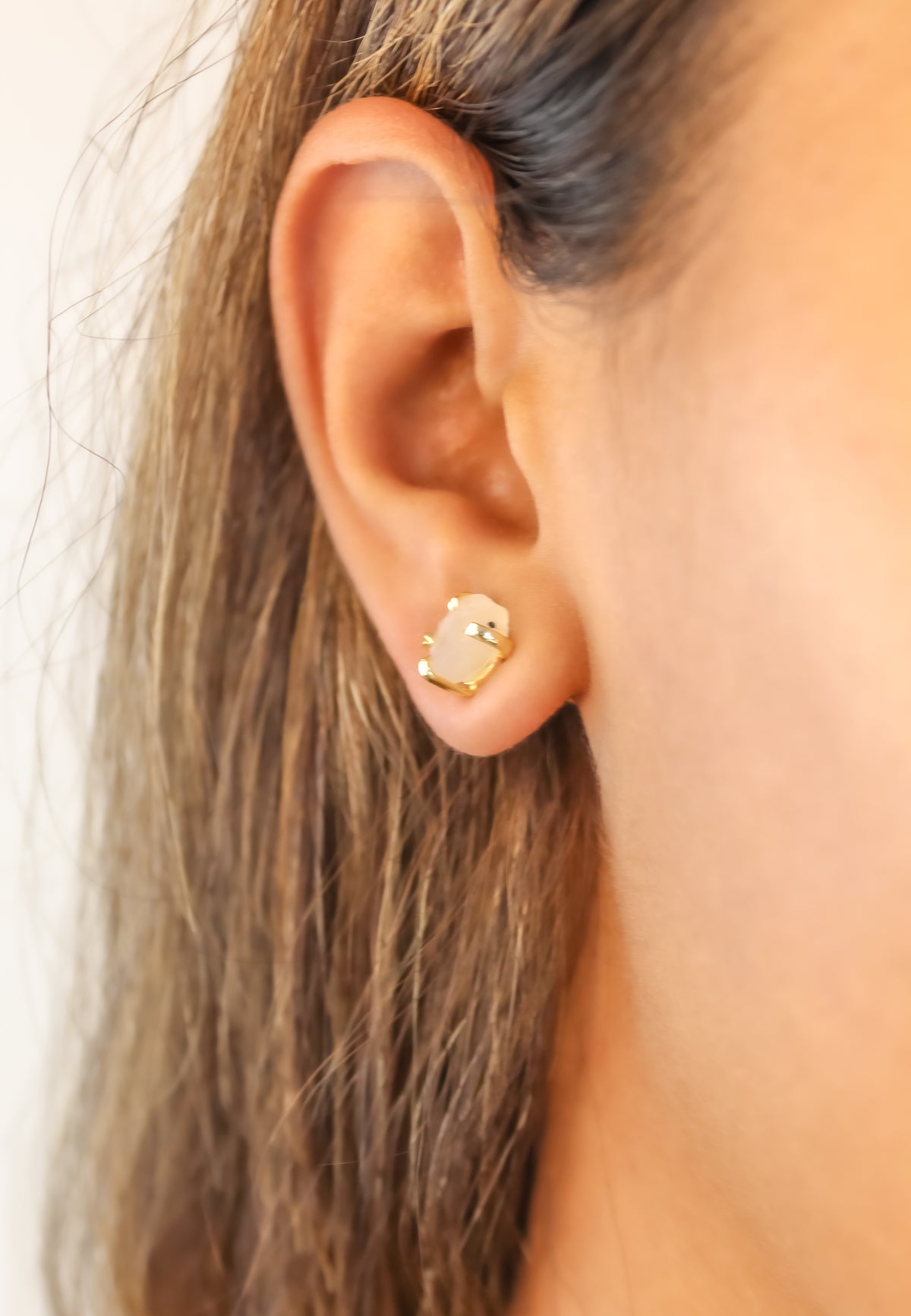 Qatar earrings bombay sunset